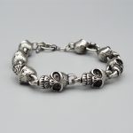 دستبند اسکلتی مدل Skulls کد Stds361