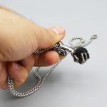 گردنبند اسکلتی مدل جمجمه و دست لایف استایل