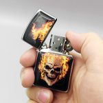 فندک اسکلتی طرح زیپو مدل Fire Skull کد Flc878 - Image 3