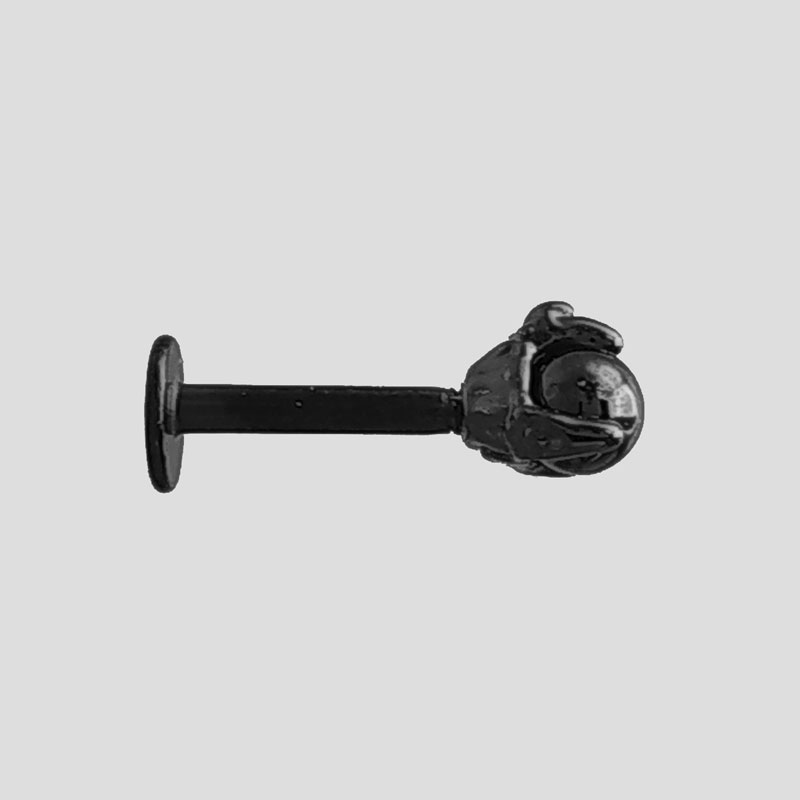20006-پیرسینگ میخی دکمه ای طرح پنجه اژدها مدل Black-Sphere (1) پیرسینگ دکمه ای طرح پنجه اژدها مدل Black-Sphere کد Hsn-971d4 - Image 1