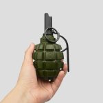 فندک اتمی و زیرسیگاری ژونگ لونگ طرح نارنجک کد Ork-809d1 - Image 4