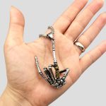 پلاک و گردنبند دست اسکلت مدل Rock Hand کد Njd-874d3 - Image 5