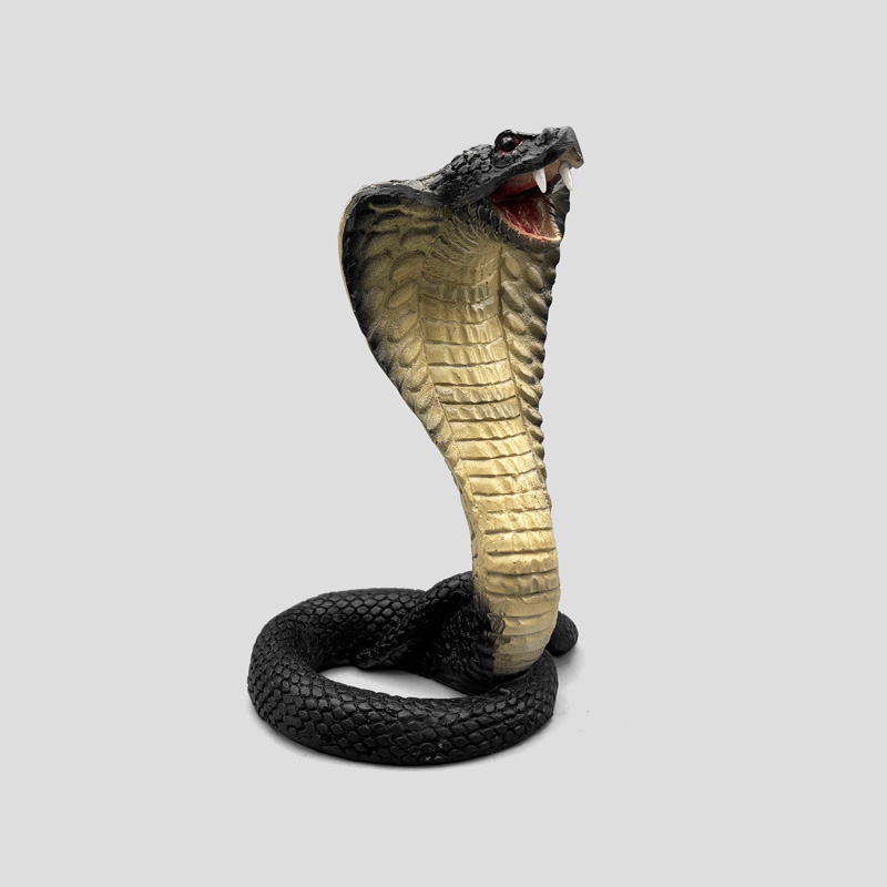 50422- مجسمه مار کبری مدل Bloody Eyes (1) مجسمه مار کبری مدل Bloody Eyes کد Chp-259 - Image 1