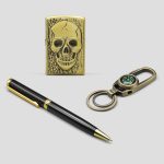 ست کادویی خودکار، فندک و جاکلیدی مدل Happy Skull کد Gnv-554d1