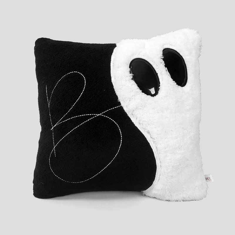 54573- کوسن هالووینی طرح روح هالووین مدل Boo (01) کوسن طرح روح هالووین مدل Boo کد Hxa-563d5 - Image 1