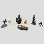 فیگور رومیزی اسکلتی شب هالووین مدل Cemetery کد Hsm-390d1 بسته هشت عددی