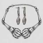 ست گردنبند و گوشواره استیل دست اسکلتی طرح عشق جاودان کد ICH-26F0656