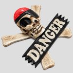 دیوارکوب اسکلتی طرح دزد دریایی مدل Wooden pirate کد MZF-26H0593 - Image 3